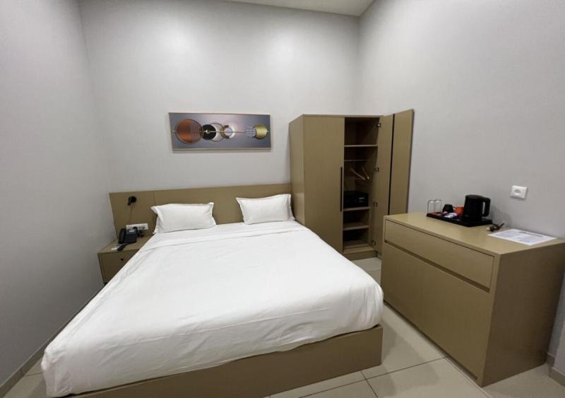 Ixoras Hotel Victoire Kinshasa Bagian luar foto